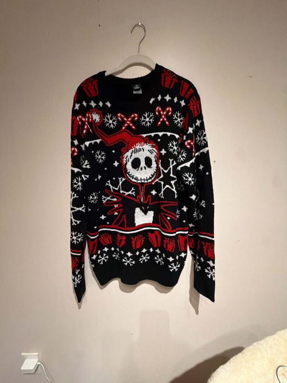 Disney The Nightmare Before Christmas Jack Skellington Sweater Large